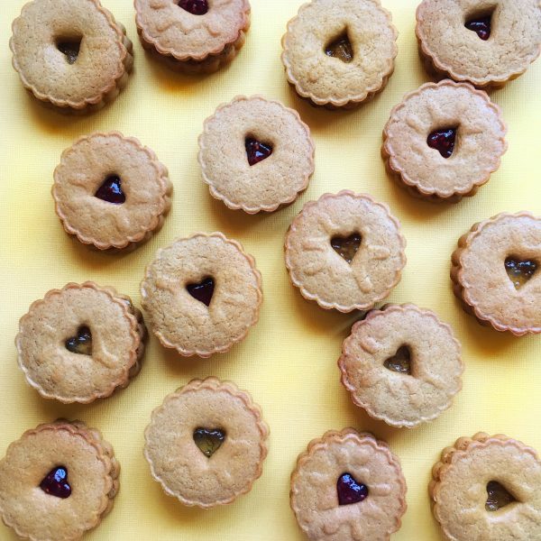 Jammy Dodgers Get a Vegan and Spice Makeover